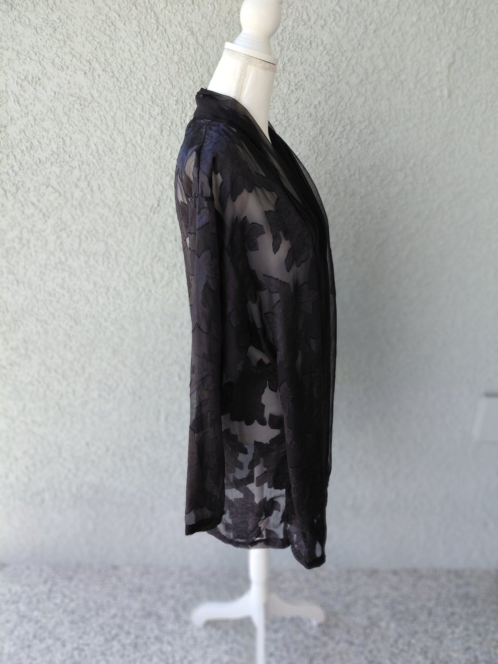 Victoria’s Secret Y2K Sheer Black Floral Kimono Robe Medium Lingerie Cover Up - Picture 2 of 10